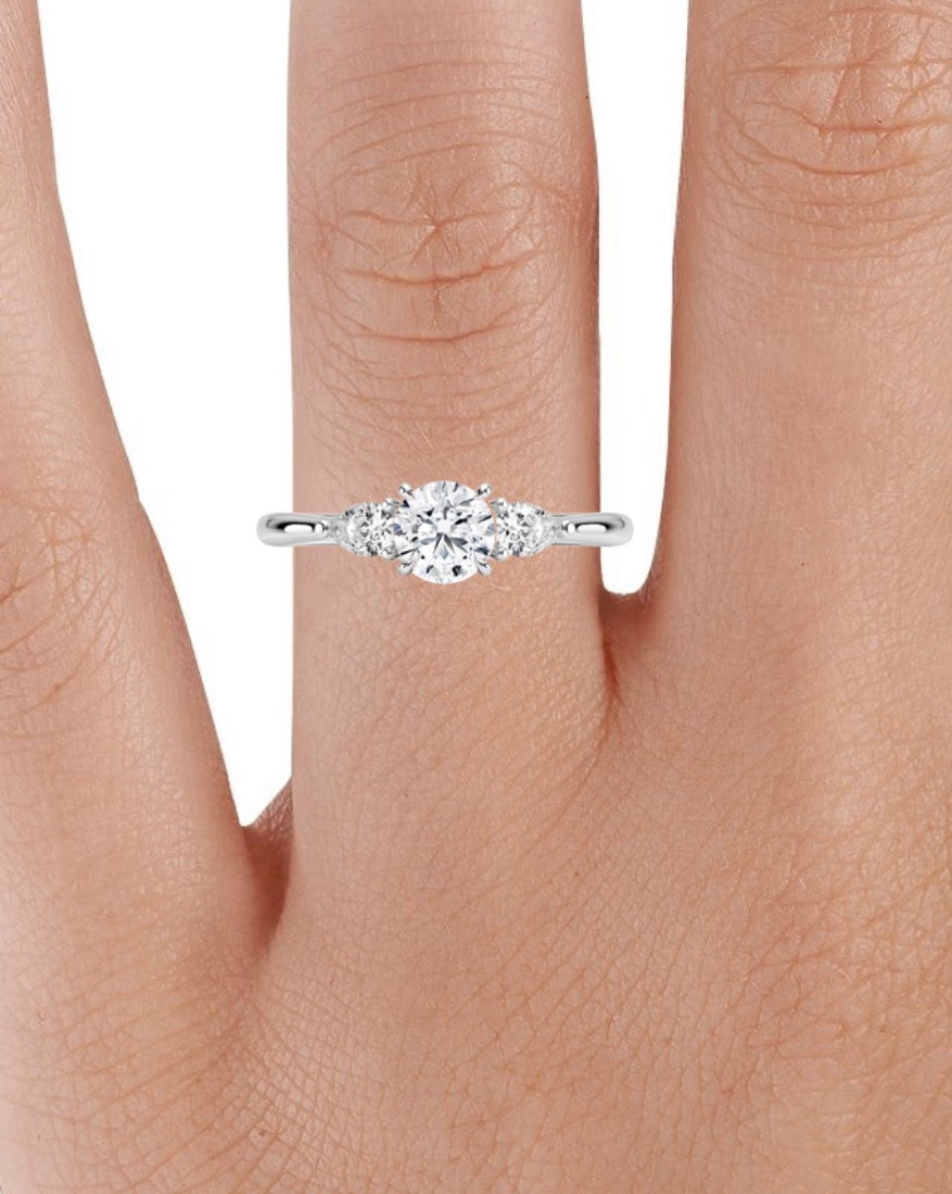 Opera diamond wedding ring