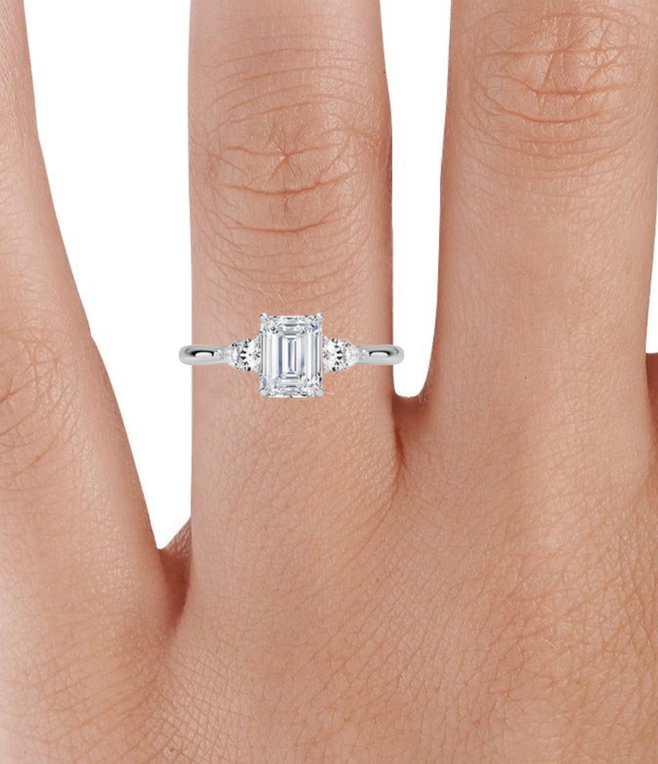Opera diamond wedding ring