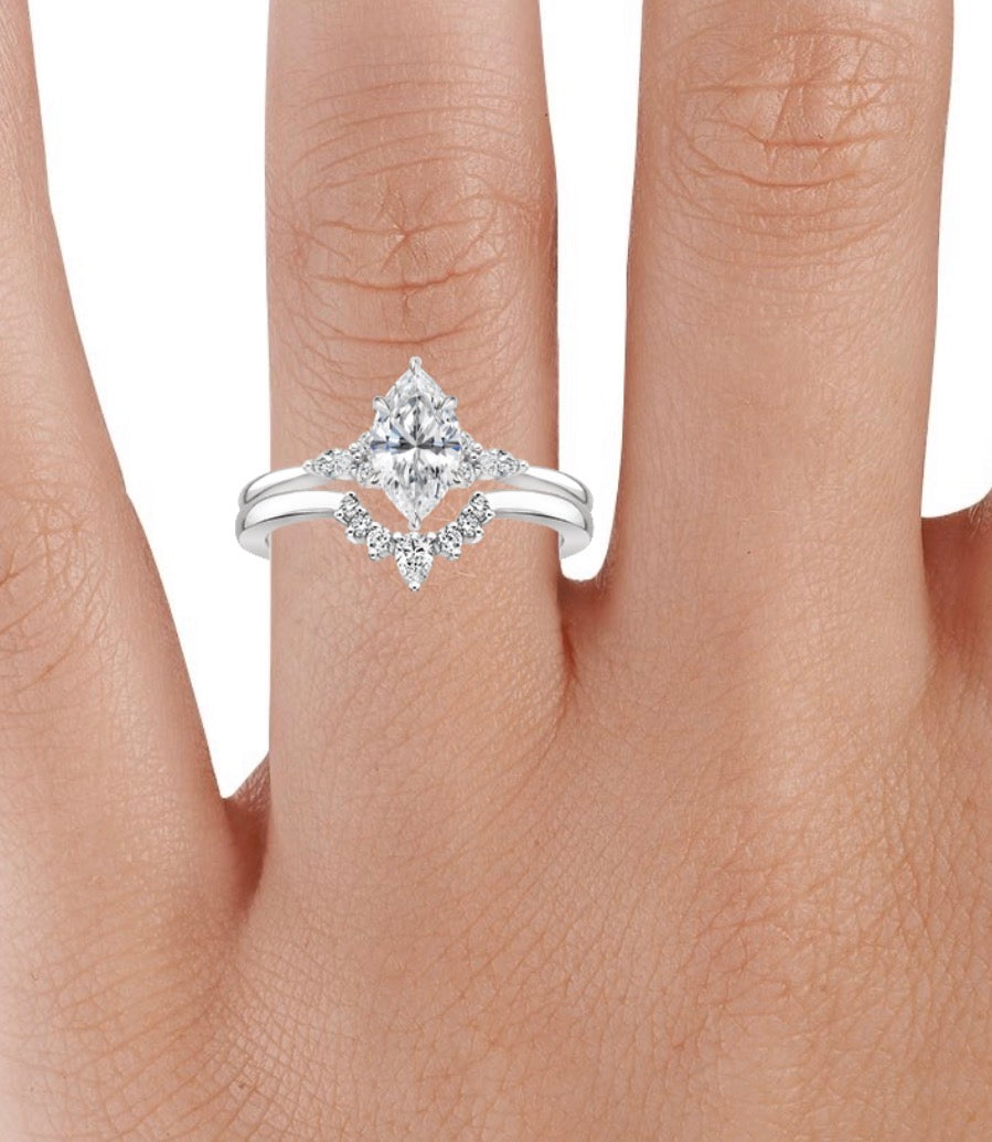 Royal diamond twin ring