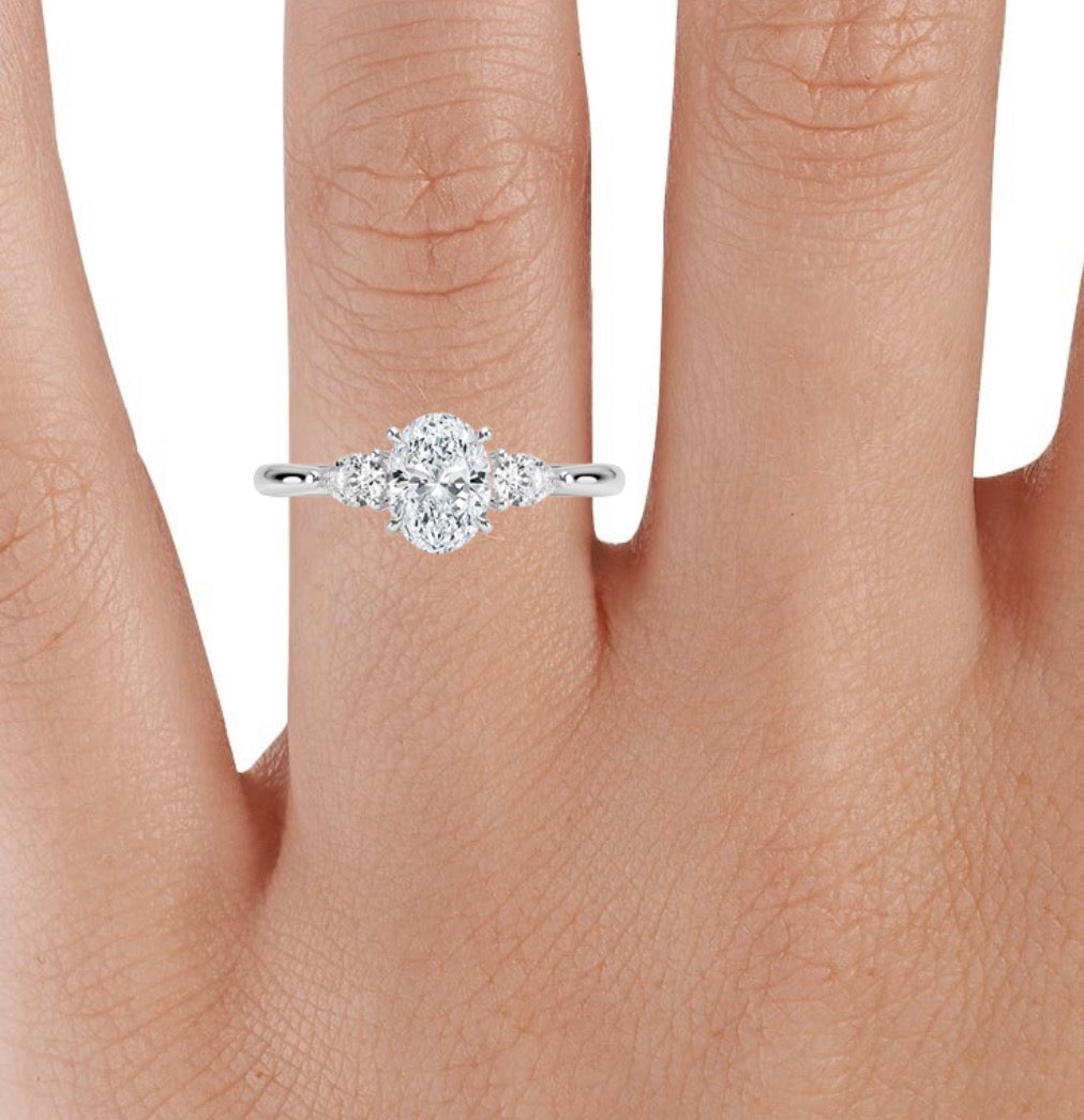Opera diamond wedding ring