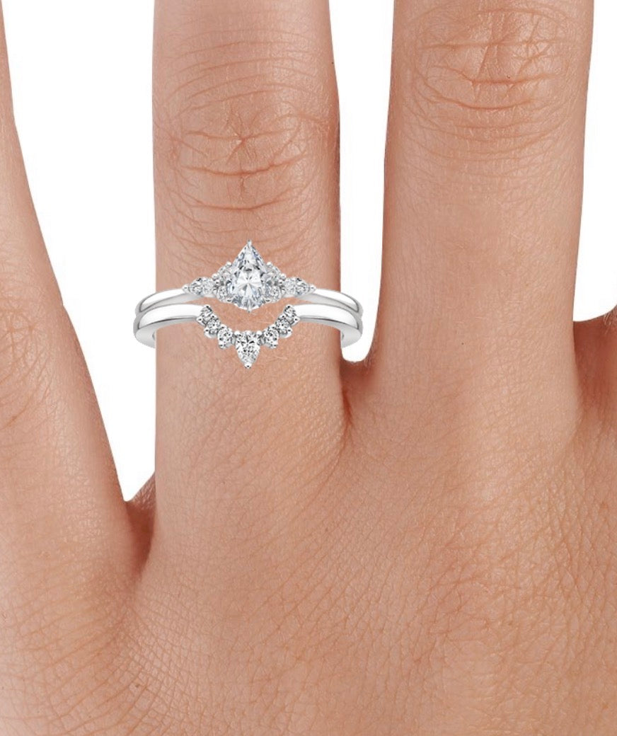 Royal diamond twin ring